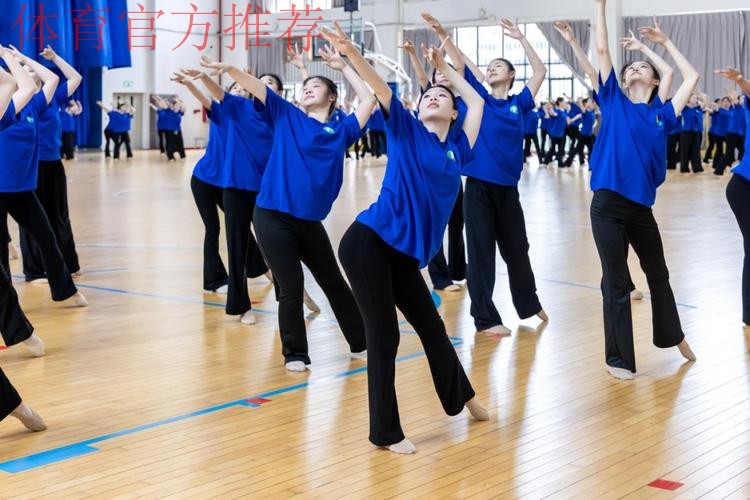 十五运会开幕式进入场内排练阶段